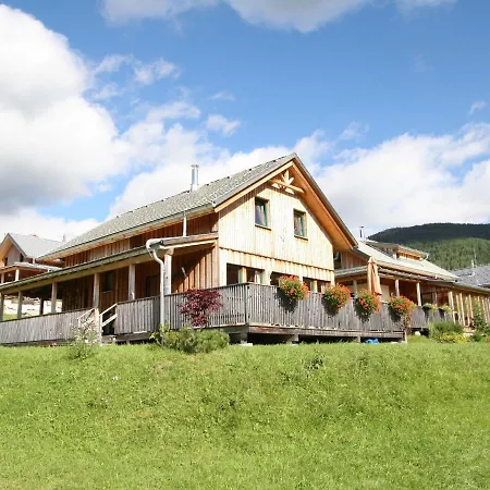 Chalet Elisabeth 1 シャレー ホーエンタウアーン